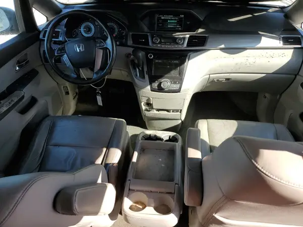 5FNRL5H65HB009391 2017 HONDA ODYSSEY - Image 8