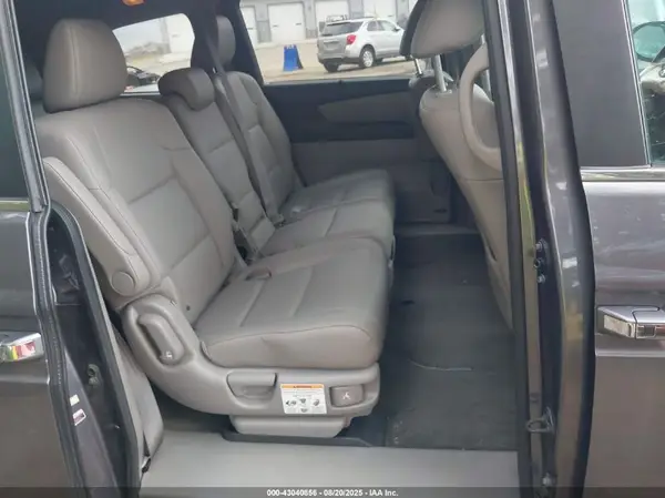 5FNRL5H66GB019104 2016 HONDA ODYSSEY - Image 8