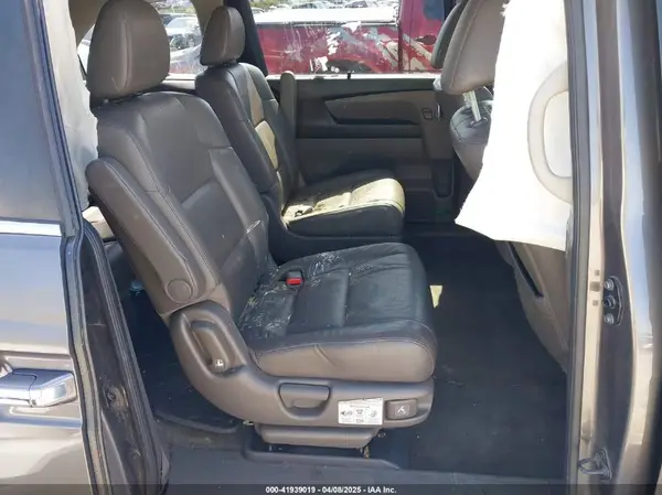 5FNRL5H66GB019426 2016 HONDA ODYSSEY - Image 8