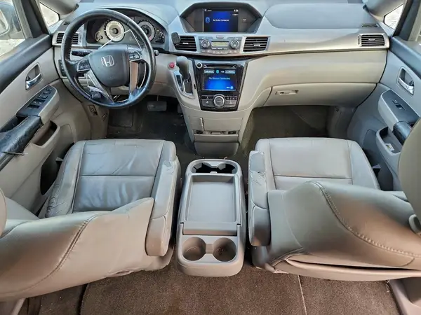 5FNRL5H66GB028529 2016 HONDA ODYSSEY - Image 8