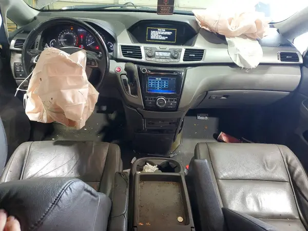 5FNRL5H66GB039479 2016 HONDA ODYSSEY - Image 8