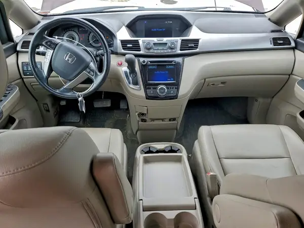 5FNRL5H66GB049588 2016 HONDA ODYSSEY - Image 8