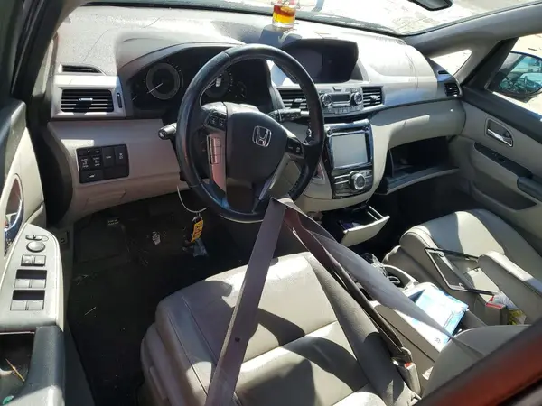 5FNRL5H66GB053950 2016 HONDA ODYSSEY - Image 8