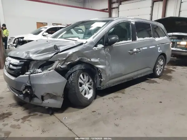 5FNRL5H66GB091811 2016 HONDA ODYSSEY - Image 2