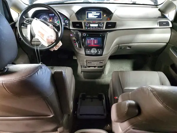 5FNRL5H66GB097995 2016 HONDA ODYSSEY - Image 8