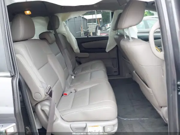 5FNRL5H66GB104332 2016 HONDA ODYSSEY - Image 8