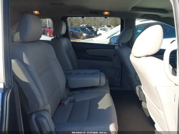 5FNRL5H66GB104895 2016 HONDA ODYSSEY - Image 8