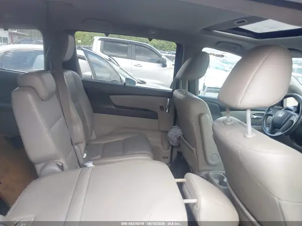 5FNRL5H66GB106212 2016 HONDA ODYSSEY - Image 8