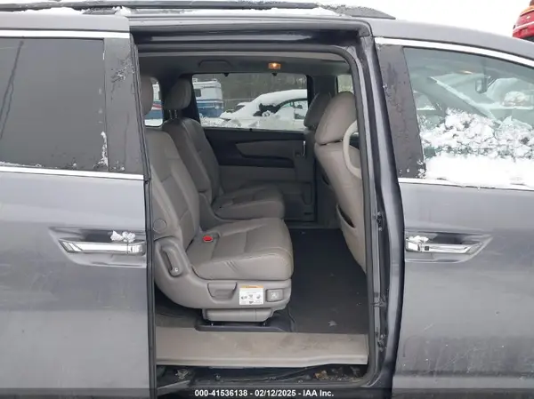 5FNRL5H66GB135063 2016 HONDA ODYSSEY - Image 8
