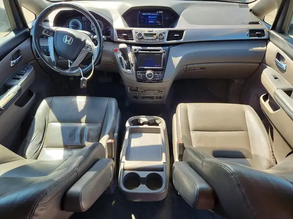 5FNRL5H66GB137279 2016 HONDA ODYSSEY - Image 8