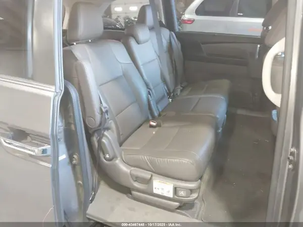 5FNRL5H66GB159377 2016 HONDA ODYSSEY - Image 8