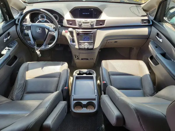 5FNRL5H66GB160903 2016 HONDA ODYSSEY - Image 8