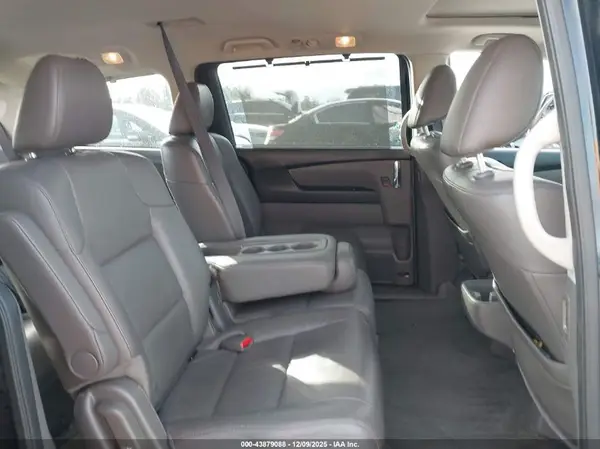 5FNRL5H66GB161839 2016 HONDA ODYSSEY - Image 8