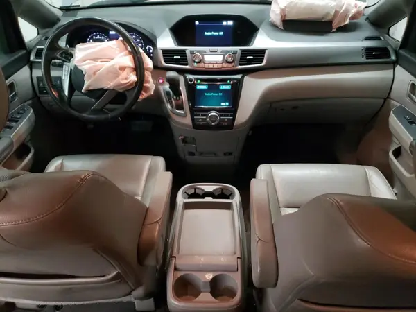 5FNRL5H66HB001199 2017 HONDA ODYSSEY - Image 8