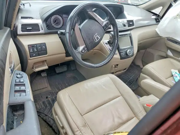5FNRL5H66HB001719 2017 HONDA ODYSSEY - Image 8