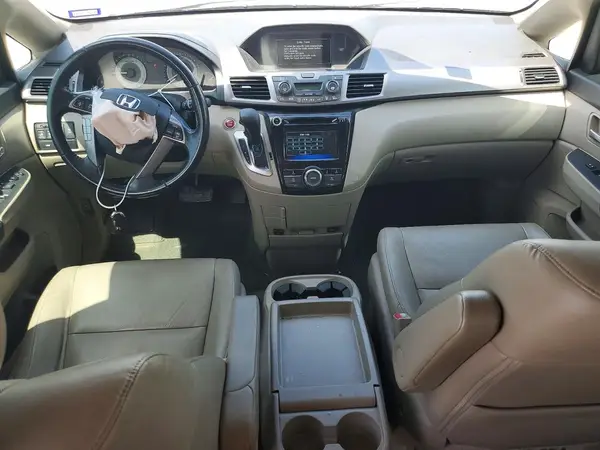 5FNRL5H66HB001722 2017 HONDA ODYSSEY - Image 8