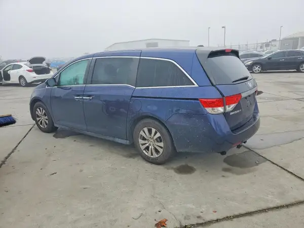 5FNRL5H66HB004605 2017 HONDA ODYSSEY - Image 2