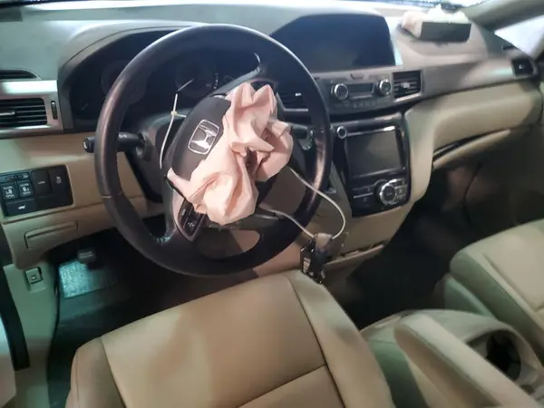 5FNRL5H66HB005558 2017 HONDA ODYSSEY - Image 8