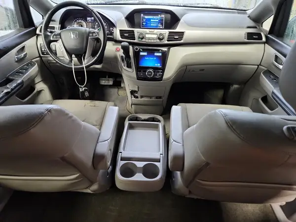 5FNRL5H66HB015183 2017 HONDA ODYSSEY - Image 8