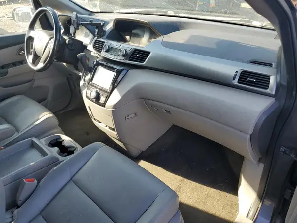 5FNRL5H66HB021436 2017 HONDA ODYSSEY - Image 8