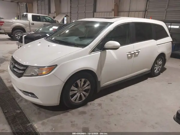 5FNRL5H67GB008984 2016 HONDA ODYSSEY - Image 2