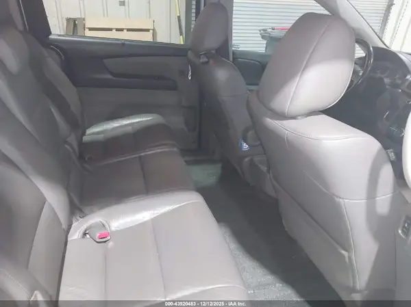 5FNRL5H67GB008984 2016 HONDA ODYSSEY - Image 8