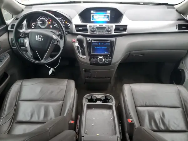 5FNRL5H67GB011853 2016 HONDA ODYSSEY - Image 8