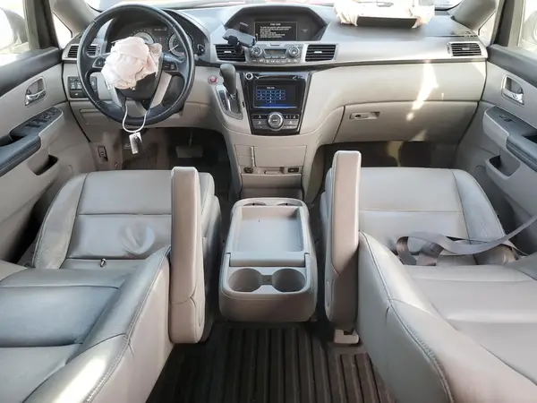5FNRL5H67GB017751 2016 HONDA ODYSSEY - Image 8