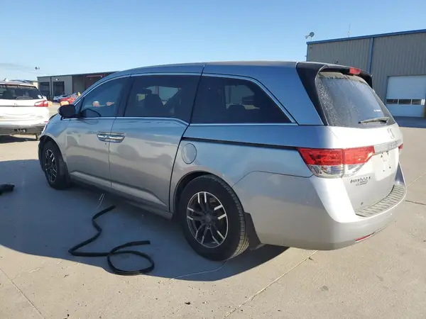 5FNRL5H67GB028412 2016 HONDA ODYSSEY - Image 2