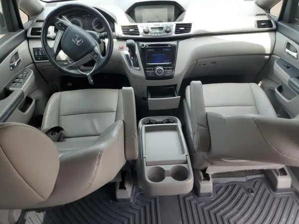 5FNRL5H67GB028992 2016 HONDA ODYSSEY - Image 8