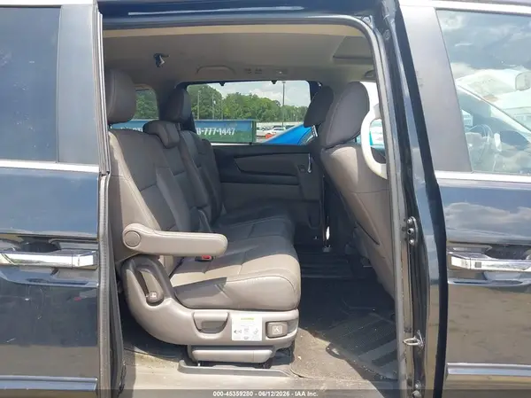 5FNRL5H67GB032136 2016 HONDA ODYSSEY - Image 8
