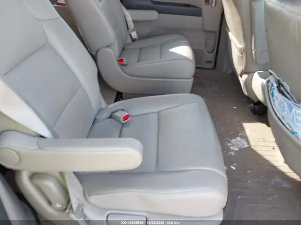 5FNRL5H67GB037255 2016 HONDA ODYSSEY - Image 8