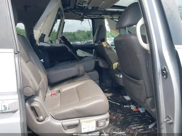 5FNRL5H67GB046957 2016 HONDA ODYSSEY - Image 8