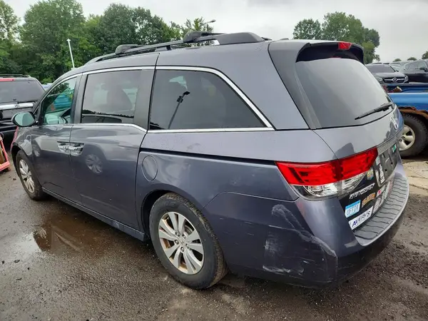 5FNRL5H67GB055545 2016 HONDA ODYSSEY - Image 2