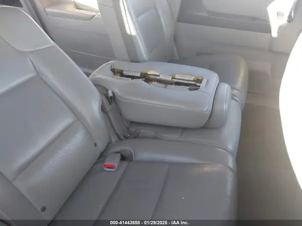 5FNRL5H67GB080266 2016 HONDA ODYSSEY - Image 8