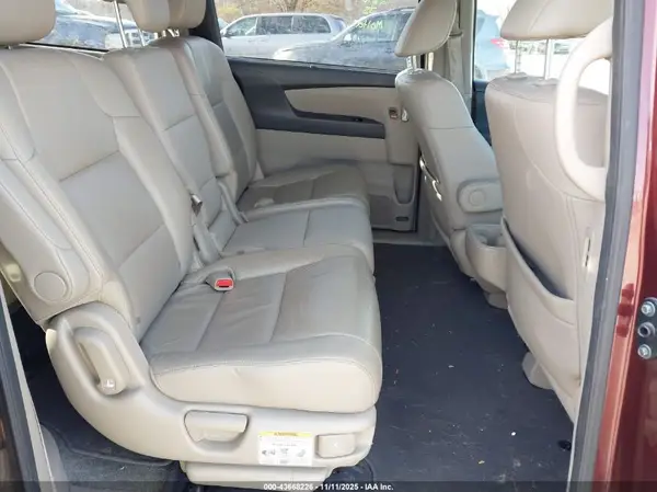 5FNRL5H67GB083846 2016 HONDA ODYSSEY - Image 8