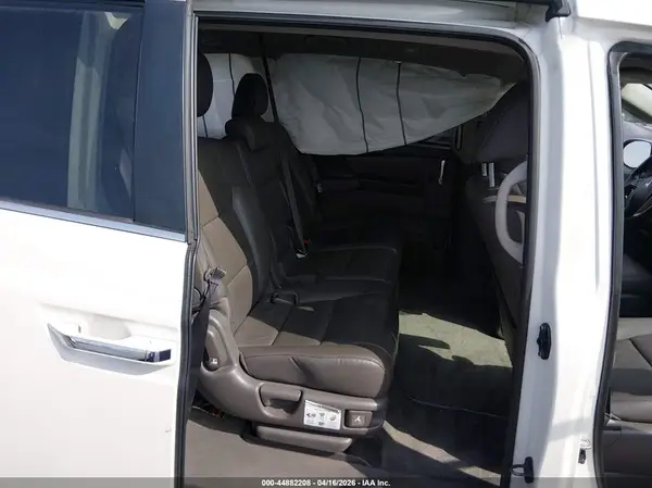 5FNRL5H67GB085404 2016 HONDA ODYSSEY - Image 8
