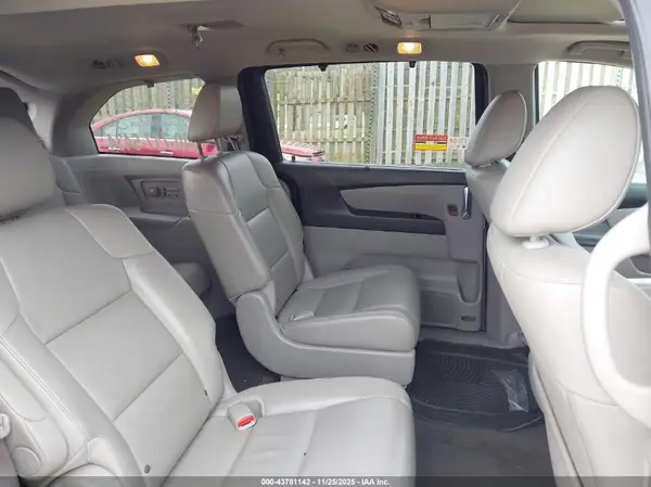 5FNRL5H67GB086486 2016 HONDA ODYSSEY - Image 8