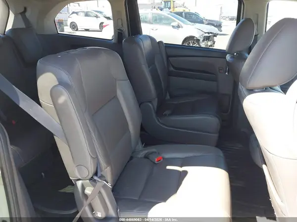 5FNRL5H67GB088612 2016 HONDA ODYSSEY - Image 8
