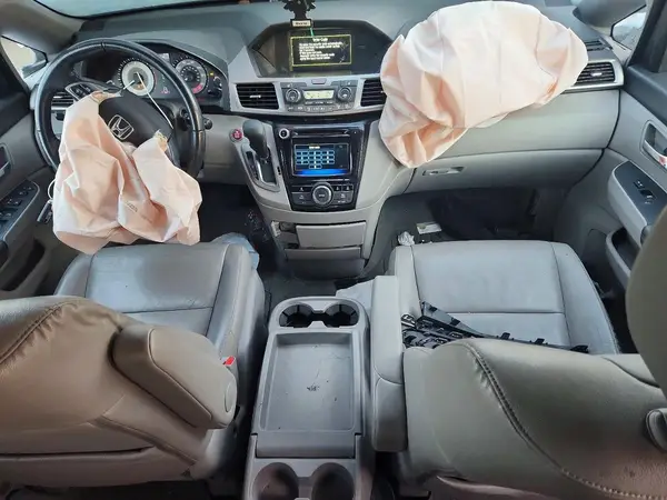 5FNRL5H67GB096371 2016 HONDA ODYSSEY - Image 8