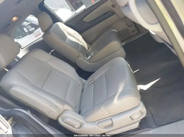5FNRL5H67GB124072 2016 HONDA ODYSSEY - Image 8