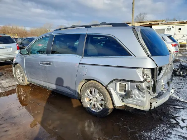 5FNRL5H67GB125397 2016 HONDA ODYSSEY - Image 2
