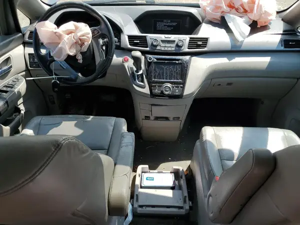 5FNRL5H67GB133211 2016 HONDA ODYSSEY - Image 8