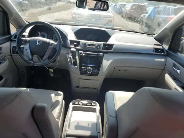 5FNRL5H67GB138828 2016 HONDA ODYSSEY - Image 8