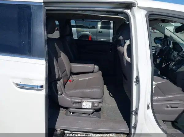 5FNRL5H67GB143706 2016 HONDA ODYSSEY - Image 8