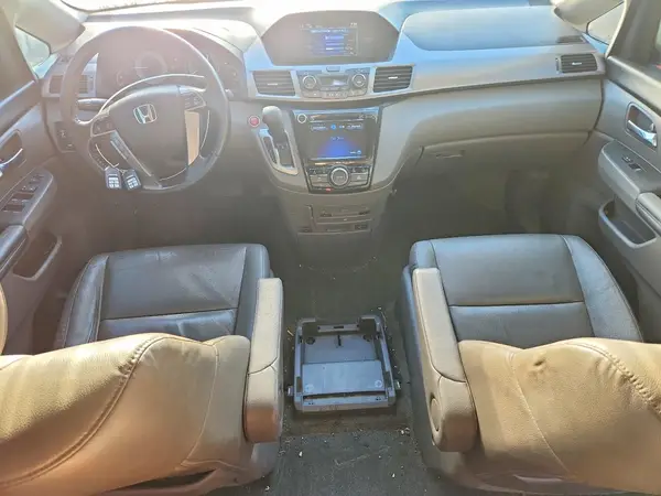 5FNRL5H67GB159467 2016 HONDA ODYSSEY - Image 8