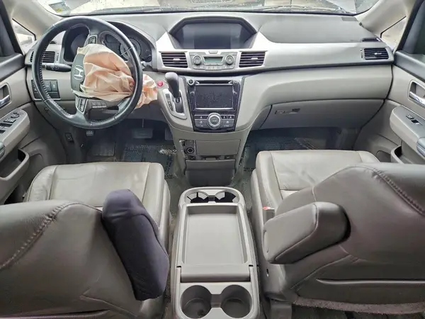 5FNRL5H67GB165365 2016 HONDA ODYSSEY - Image 8