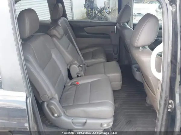 5FNRL5H67GB500740 2016 HONDA ODYSSEY - Image 8