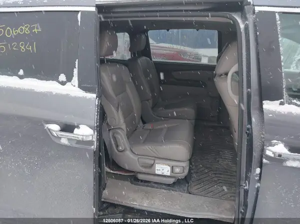 5FNRL5H67GB512841 2016 HONDA ODYSSEY - Image 8