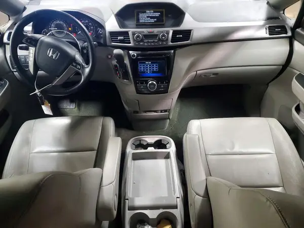 5FNRL5H67HB001518 2017 HONDA ODYSSEY - Image 8